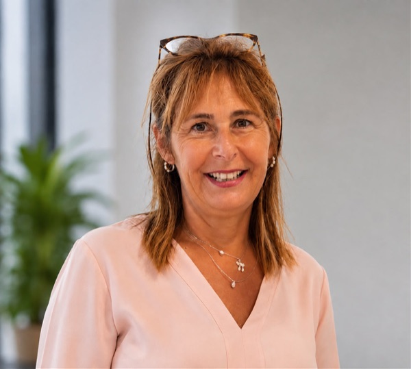 Corinne P., Gérante